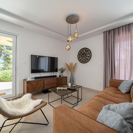 Villa Bruna Sumartin Exteriör bild