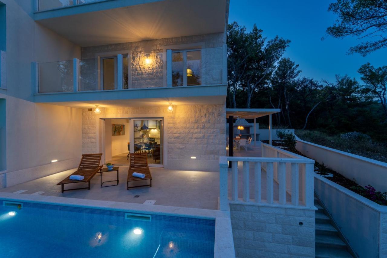 Villa Bruna Sumartin Exteriör bild